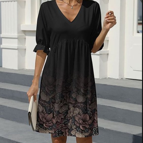 NWT Floral V-Neck Ruffle-Sleeve Empire-Waist Dress - Picture 1 of 1